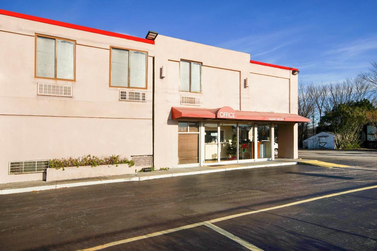 Hotel Petersburg Va I-95 & E Washington St Екстериор снимка